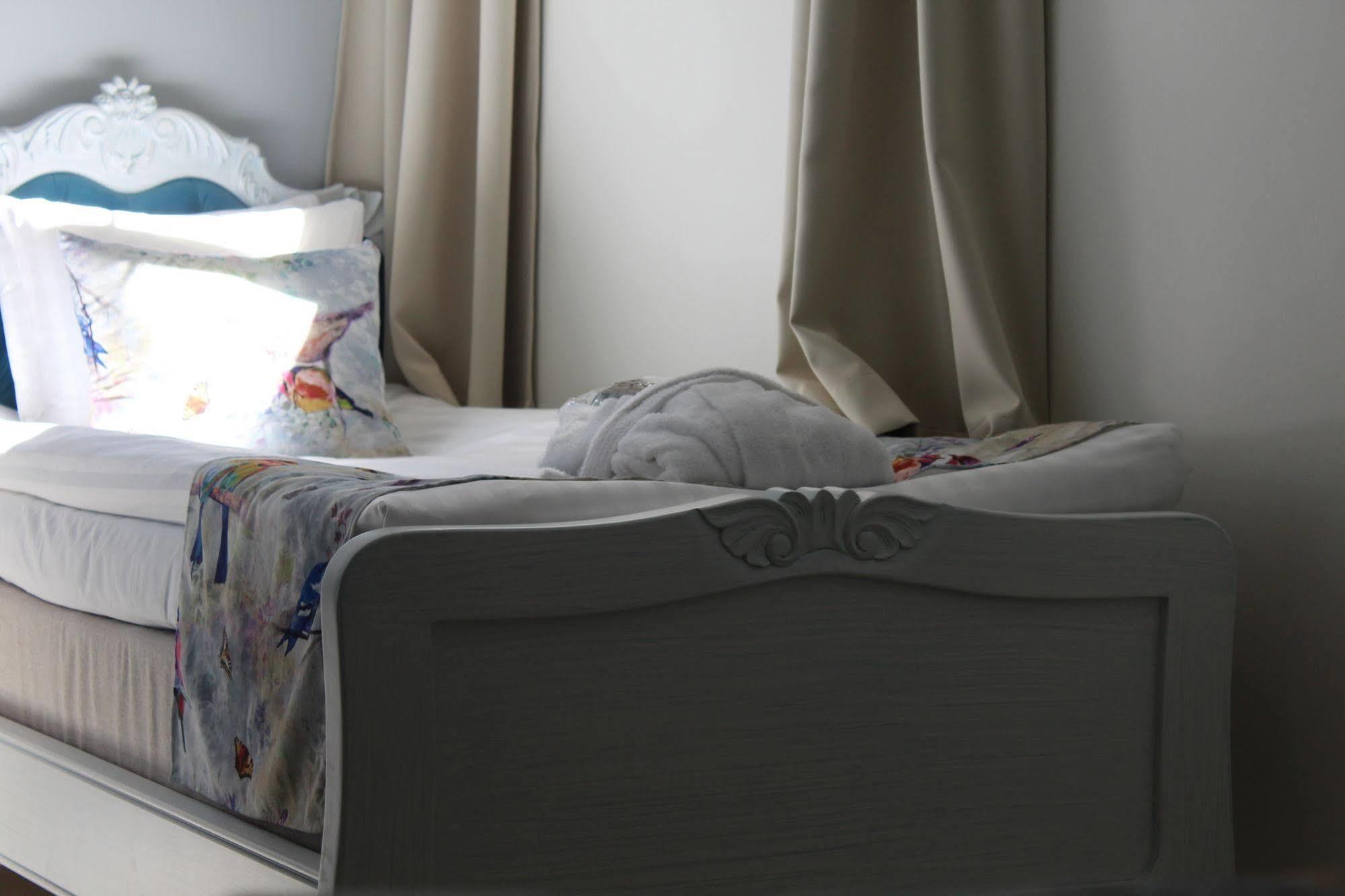 Brook Hotels Arlanda Rosersberg 외부 사진